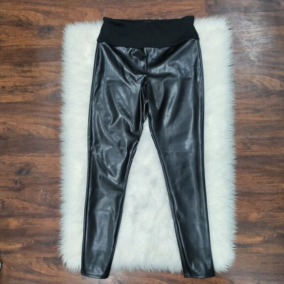 Red Hot Spanx Faux Leather Black Leggings Women's Size Large - Picture 2 of 11